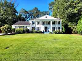 featured image of 40 Pheasant Drive Northeast