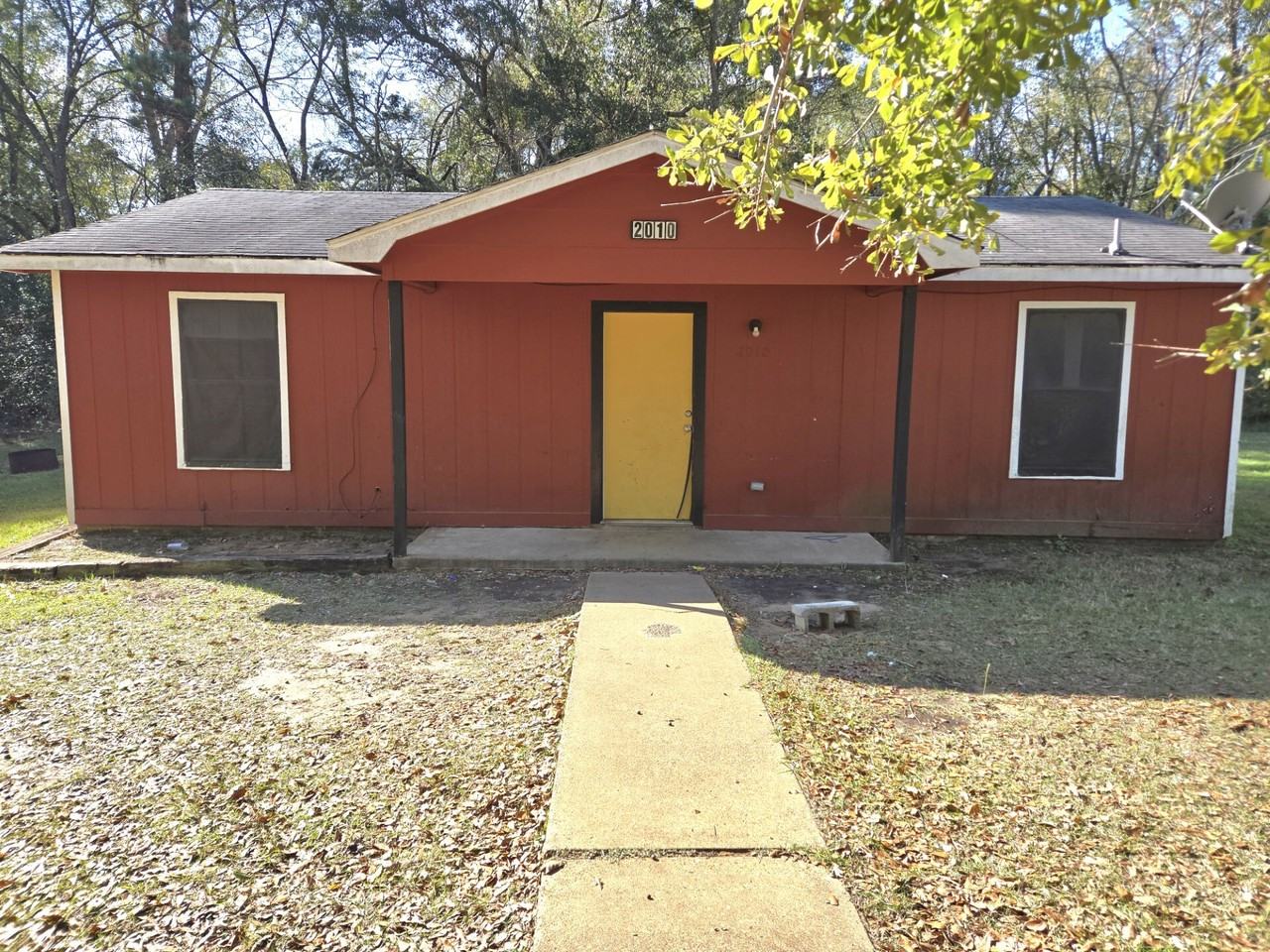 2010 Railroad Street