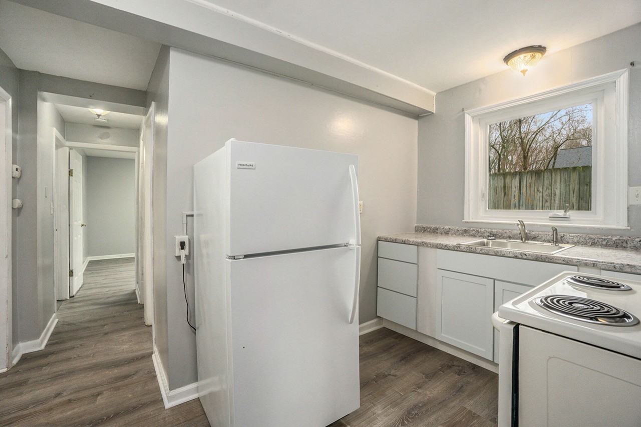 3215 Grand Prairie Rd #E - Photo 2 of 15