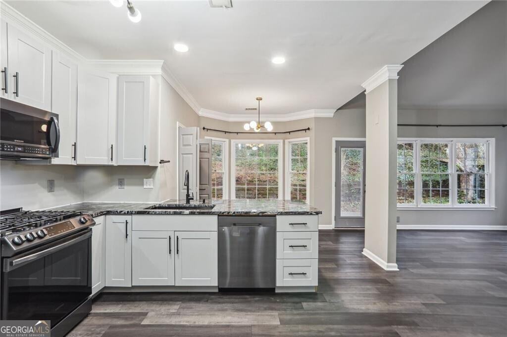 2120 Sweetbirch Trl - Photo 3 of 23