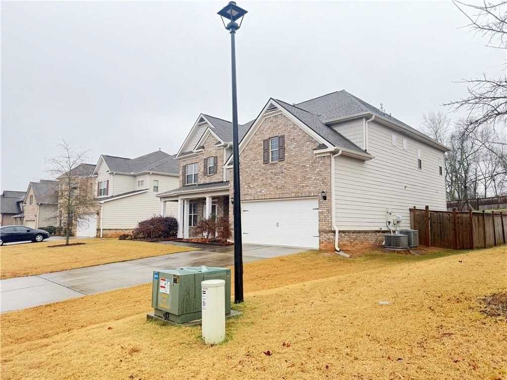 1545 Dahlia Drive - Photo 2 of 50