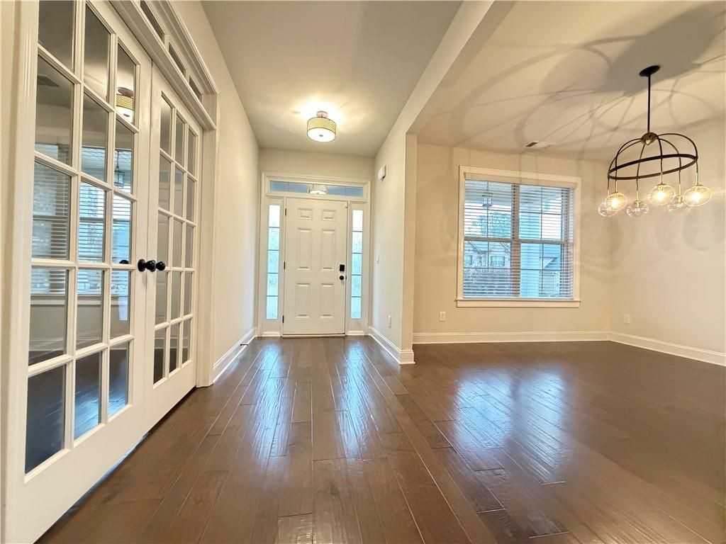 1545 Dahlia Drive - Photo 6 of 50