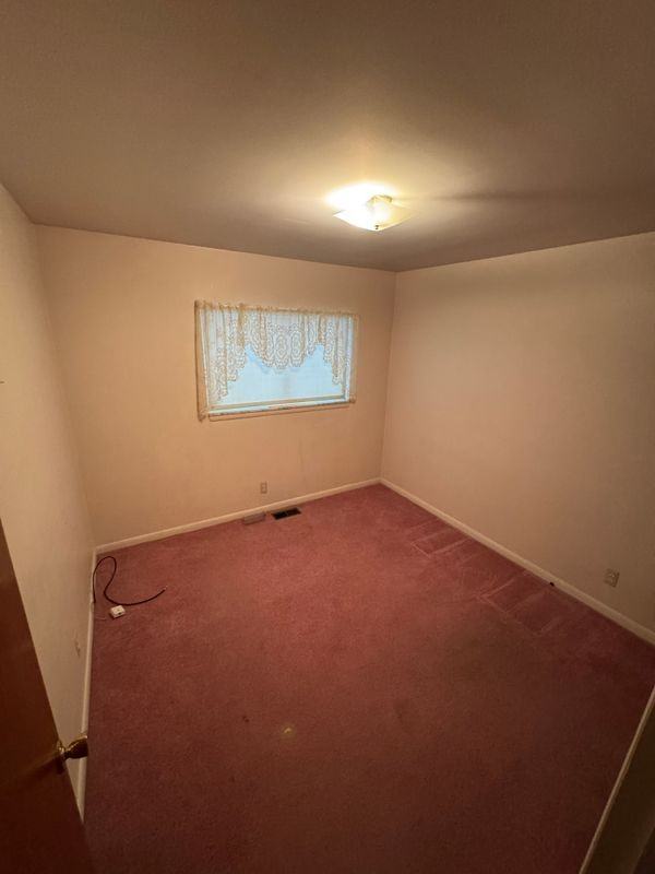 28556 Milton Avenue - Photo 7 of 22