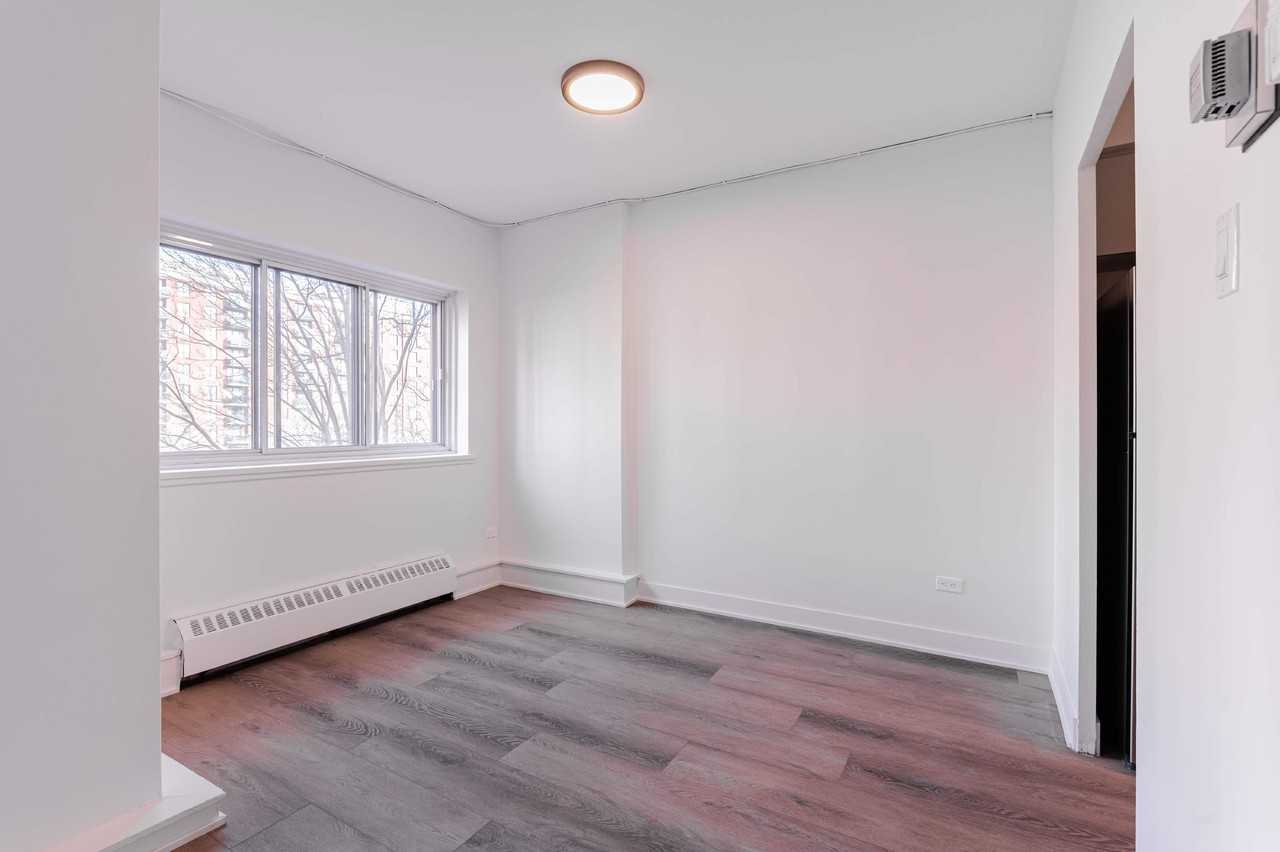 1615 Jules-Poitras - Photo 6 of 34