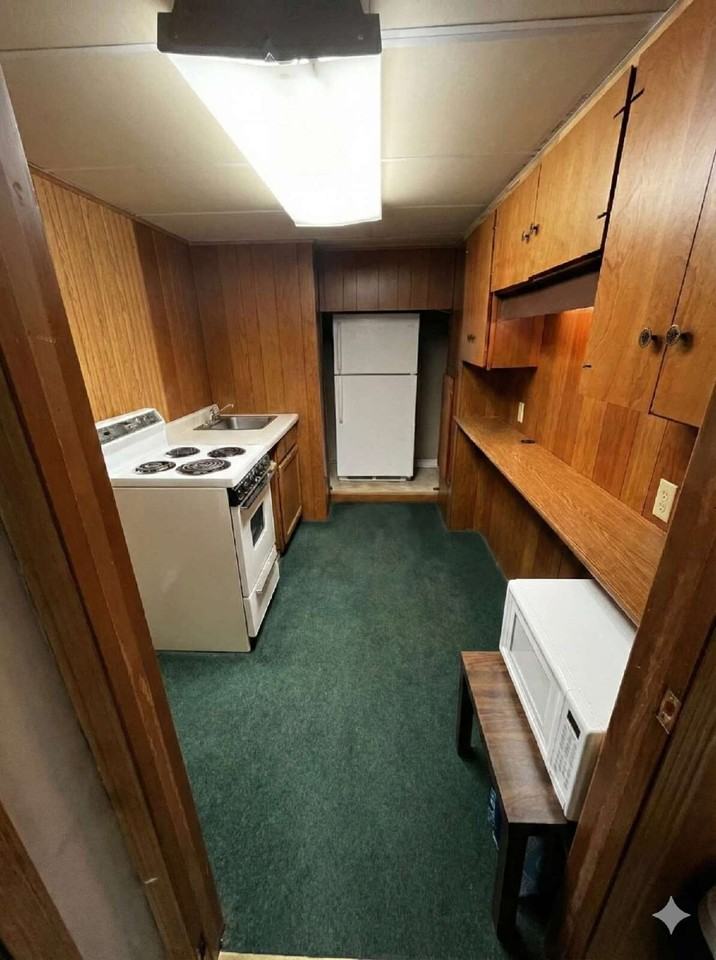 703 5th Ave Apt 3 - Photo 6 of 13