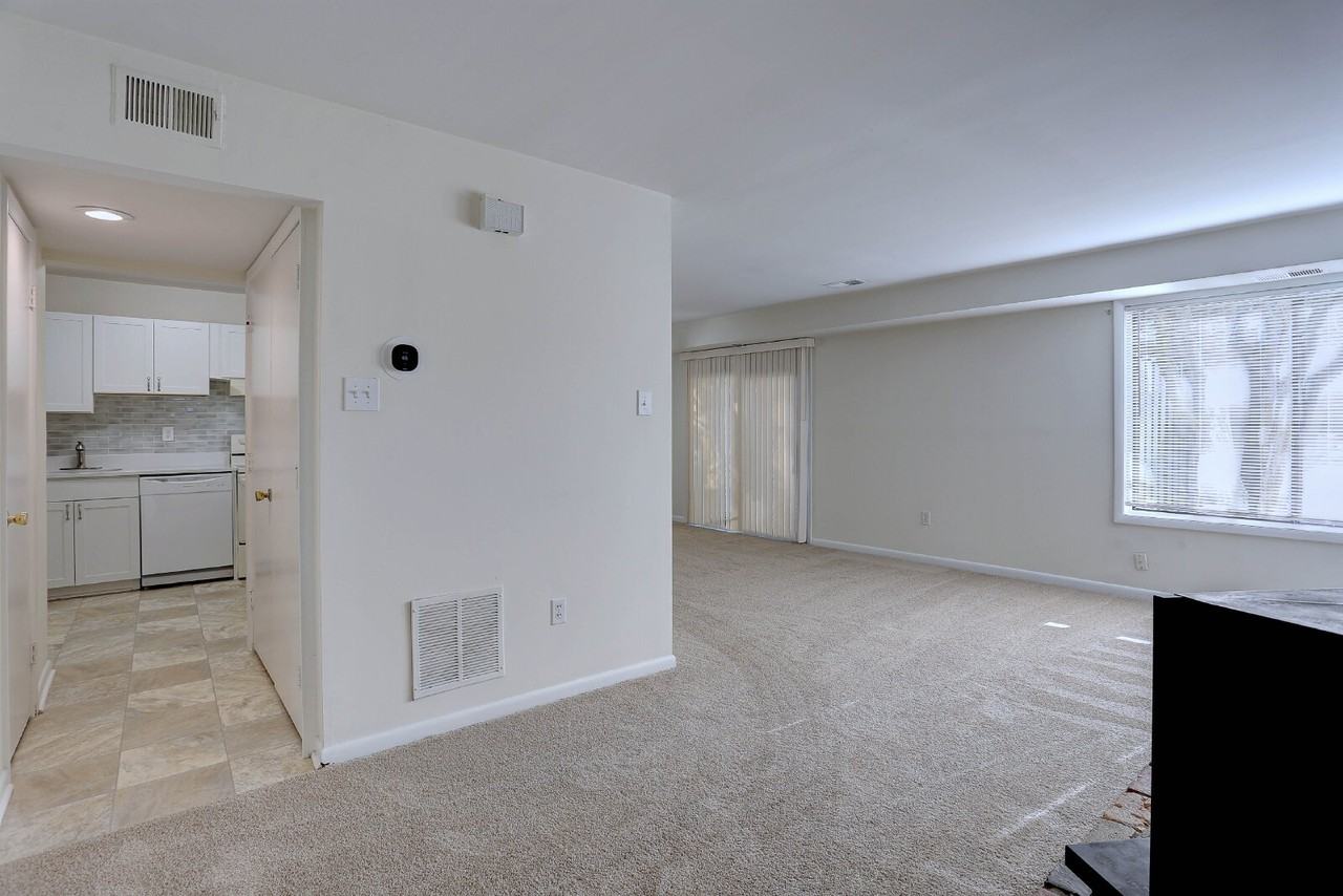 9496 Timesweep Ln - Photo 6 of 33