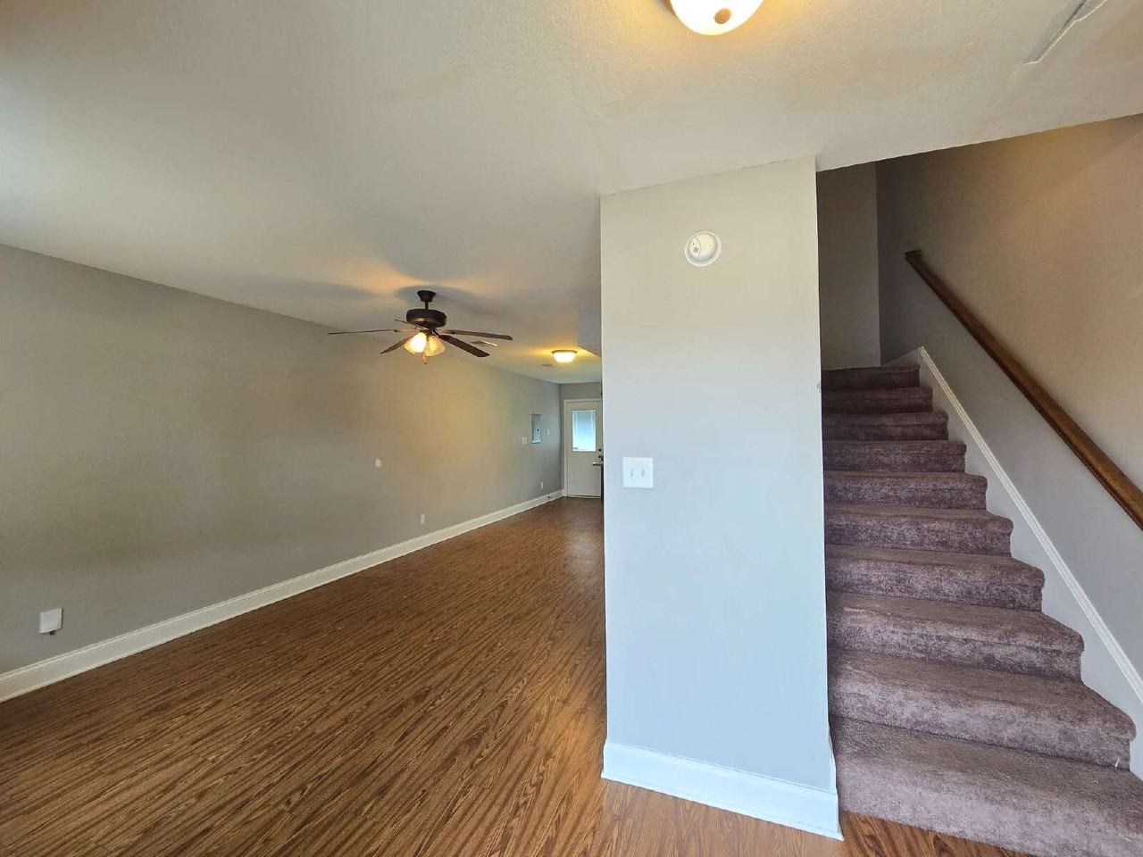 1771 Spring Water Dr Apt B - Photo 2 of 18