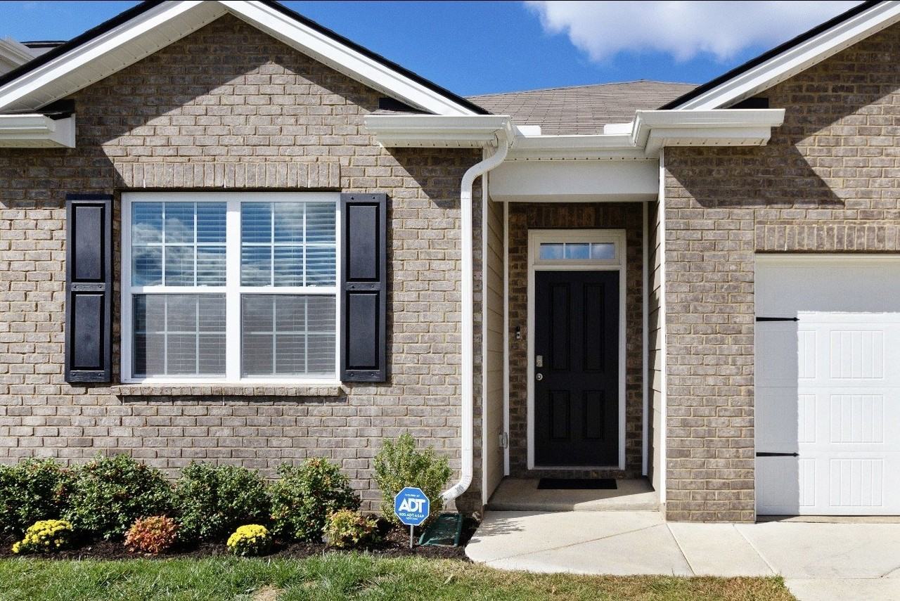 7300 Sunny Parks Dr - Photo 2 of 32