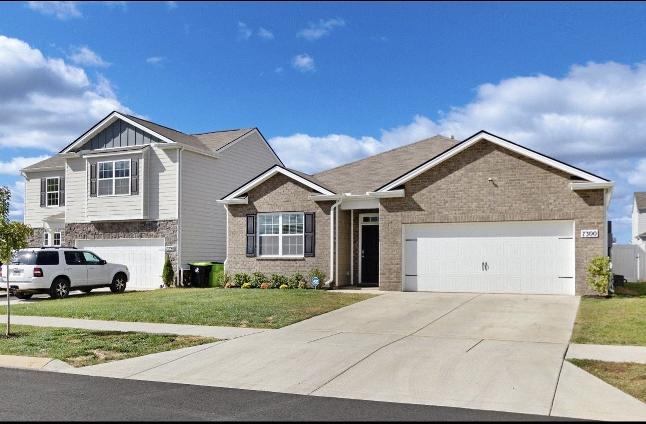 7300 Sunny Parks Dr - Photo 4 of 32