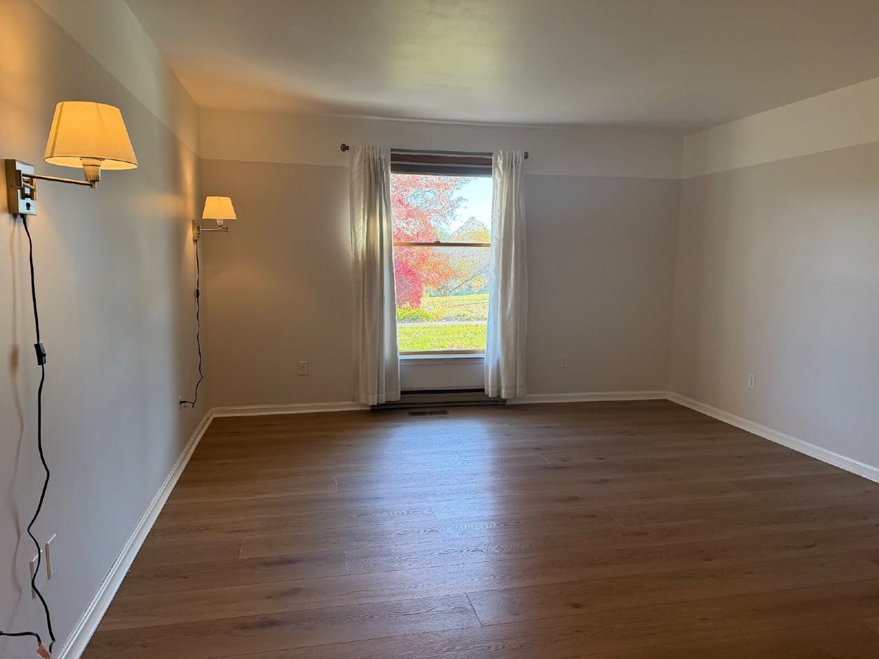 8112 Pete Wiles Rd - Photo 2 of 12