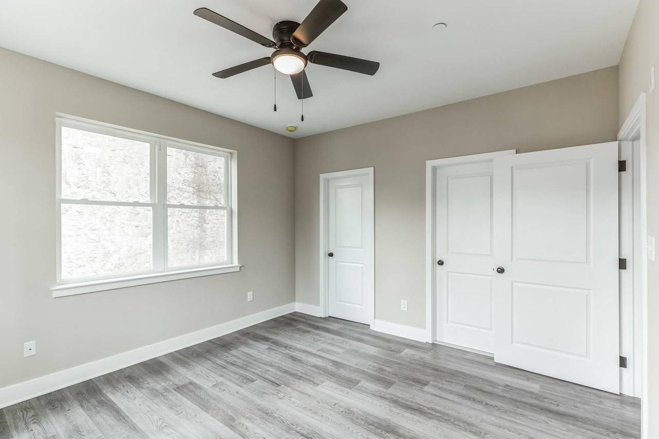 1200 W Loudon St #301 - Photo 4 of 11