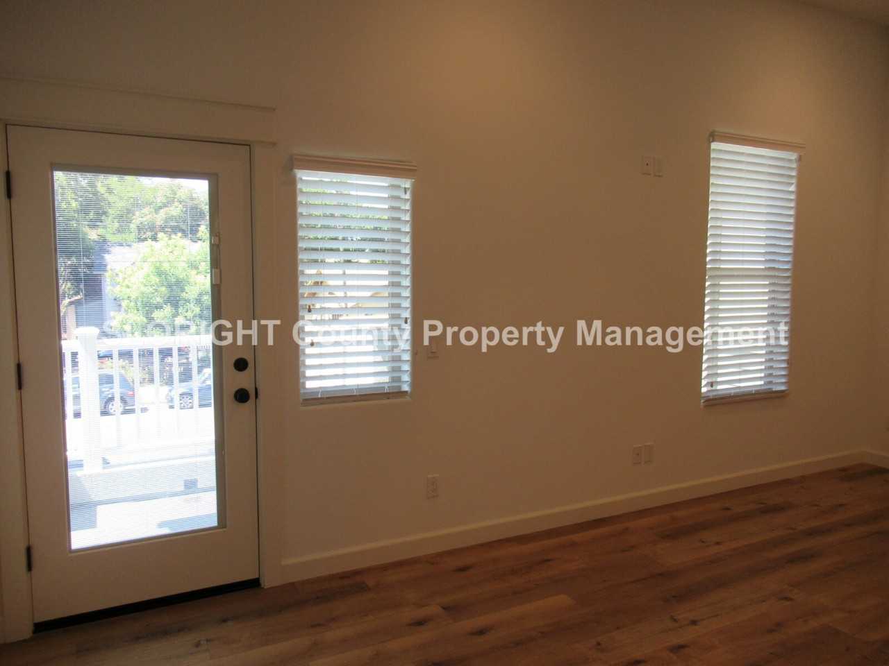 641 Pismo St Unit 2 - Photo 6 of 14