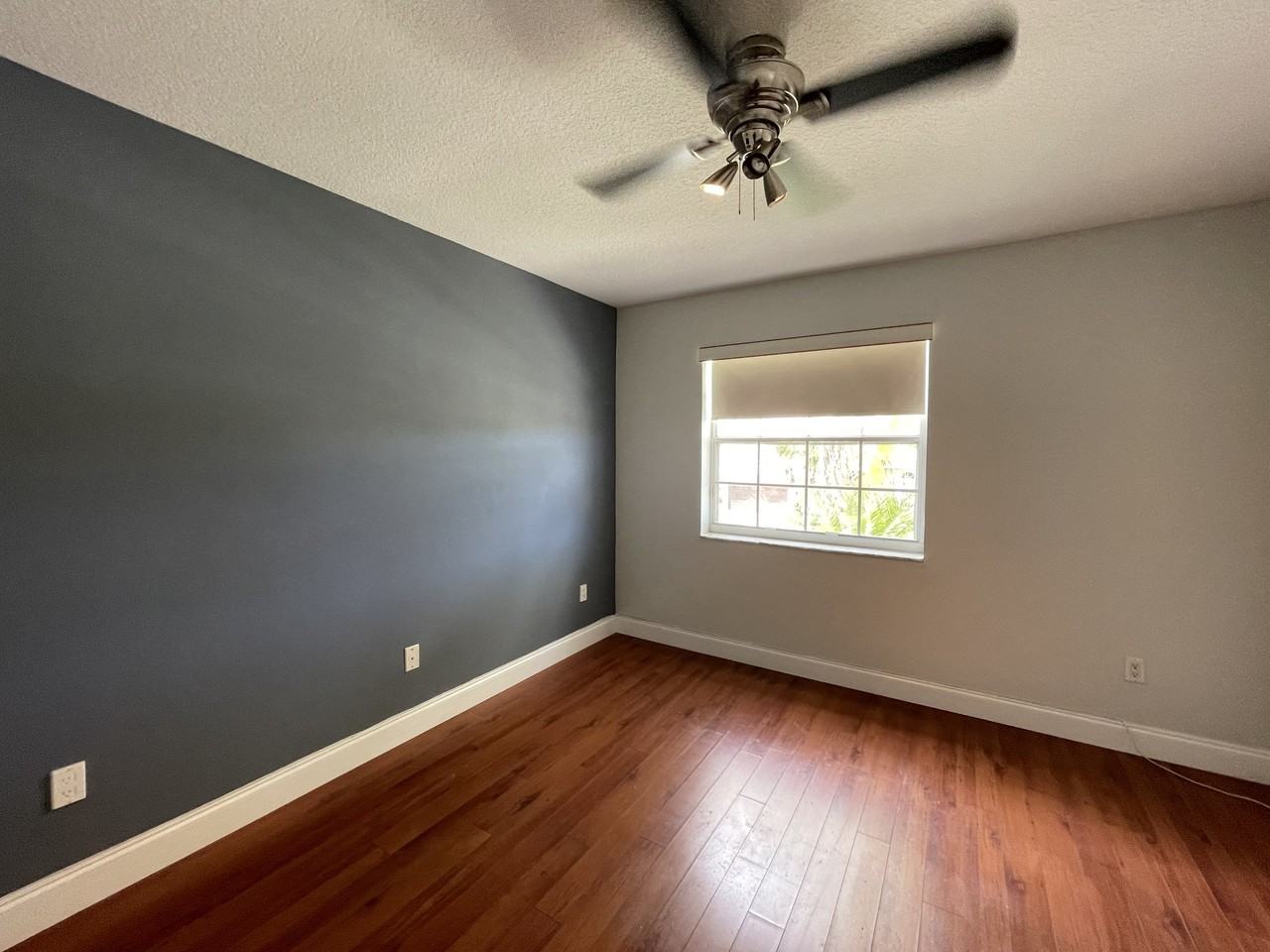 12738 Maypan Dr #570 - Photo 7 of 24