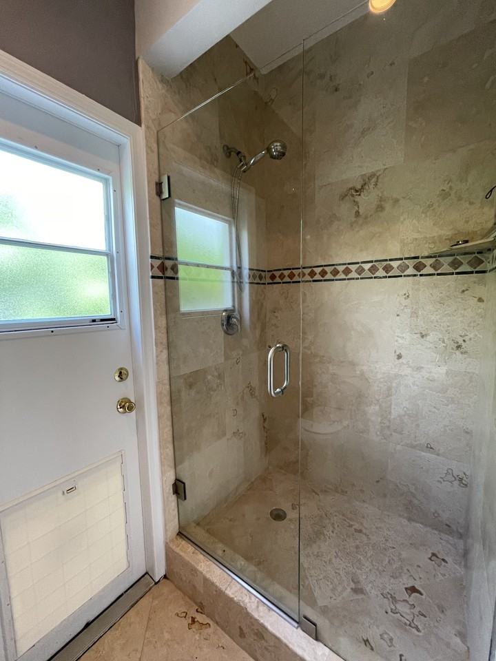 12738 Maypan Dr #570 - Photo 5 of 24