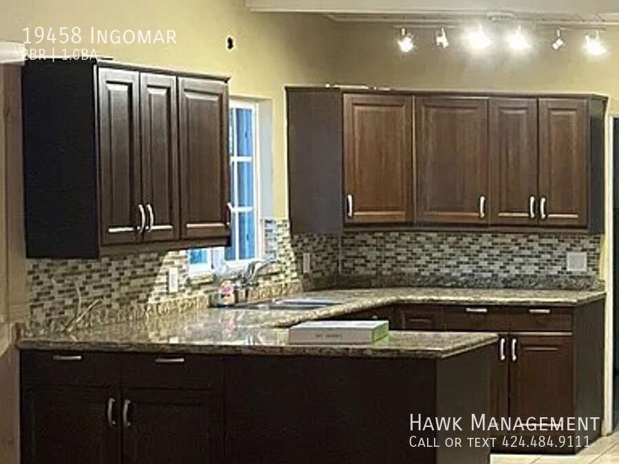 19458 Ingomar Street - Photo 3 of 6