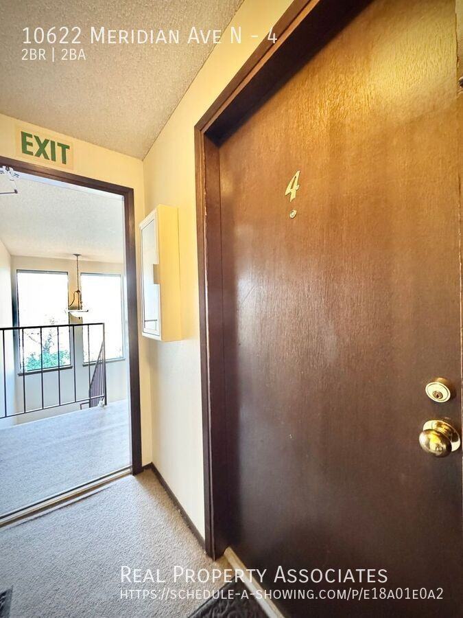 10622 Meridian Ave N #4 - Photo 2 of 19