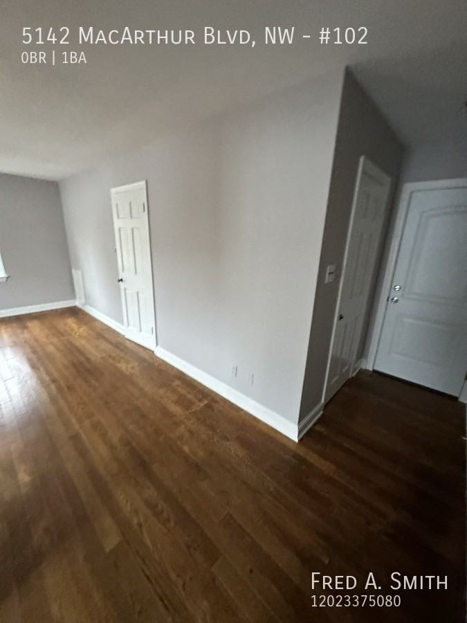 5142 Macarthur Blvd Nw #102 - Photo 3 of 10