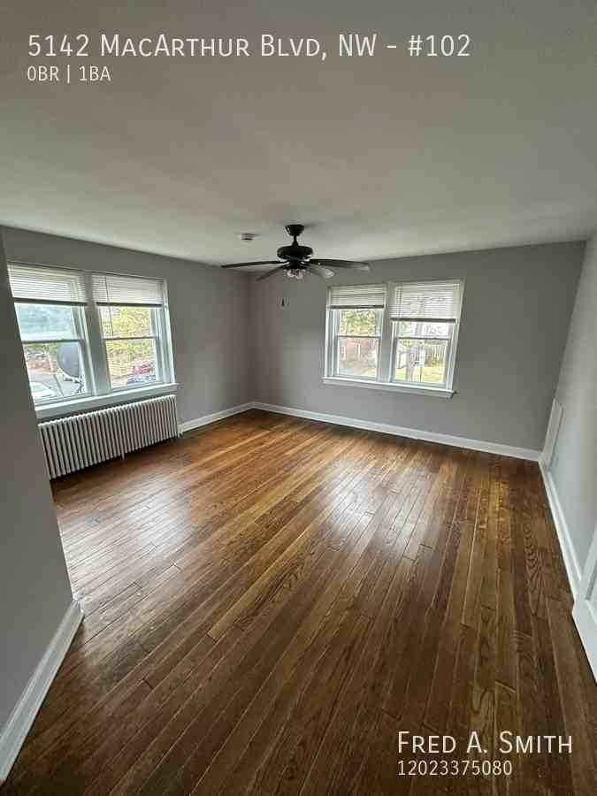 5142 Macarthur Blvd Nw #102 - Photo 4 of 10