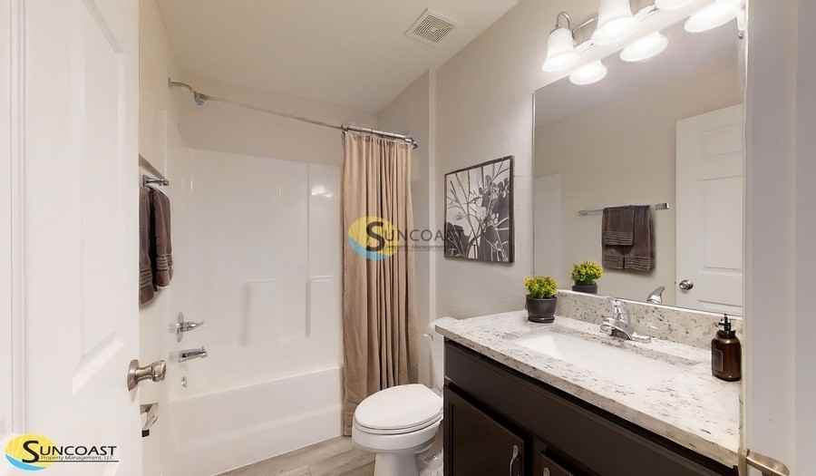 7203 Midway Terrace #4 - Photo 5 of 21