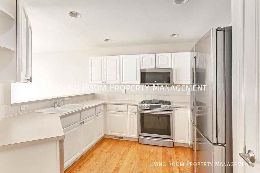 1602 Ne Glisan St - Photo 5 of 15