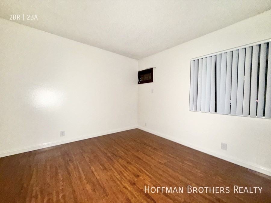 15040 Vanowen Street #310 - Photo 3 of 6