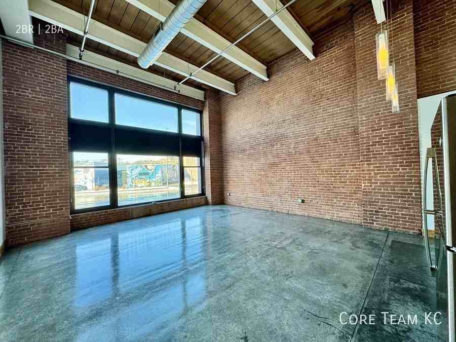 382 West 22nd Street #215