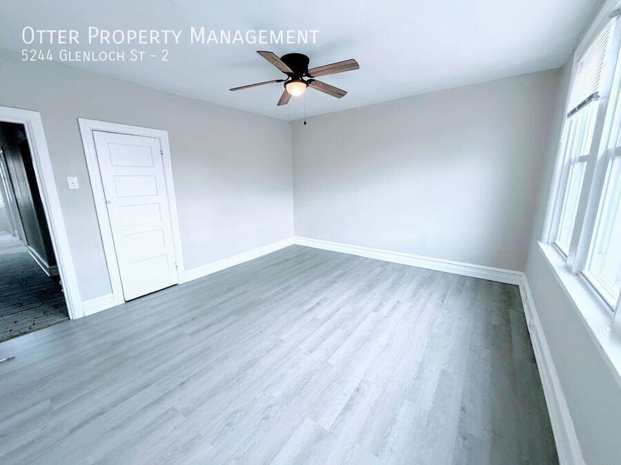 5244 Glenloch St #2 - Photo 5 of 23