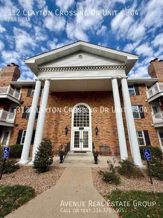 312 Clayton Crossing Dr #304 - Photo 2 of 36