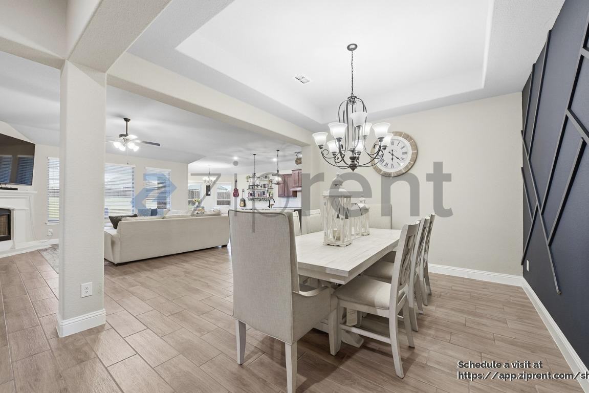 12501 Eagles Blf - Photo 6 of 19