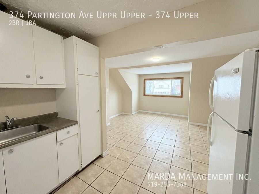 374 Partington Ave Uppr Upper #374UPPER - Photo 3 of 17