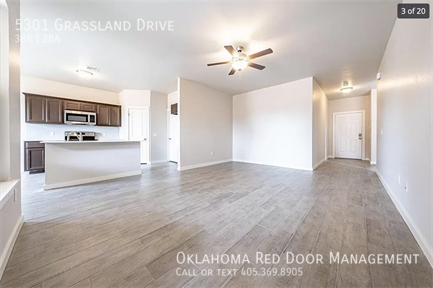 5301 Grassland Dr - Photo 2 of 25