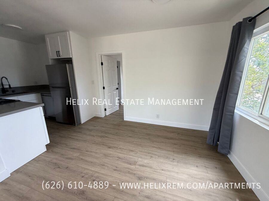 1629 Walnut Street #4 - Photo 5 of 12