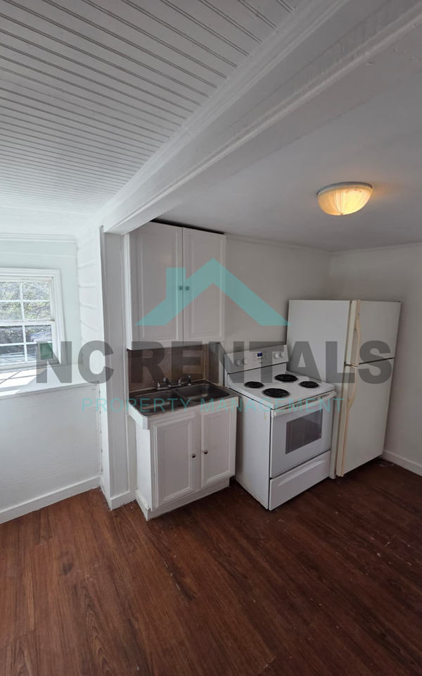 613 Quarry St #D - Photo 5 of 16