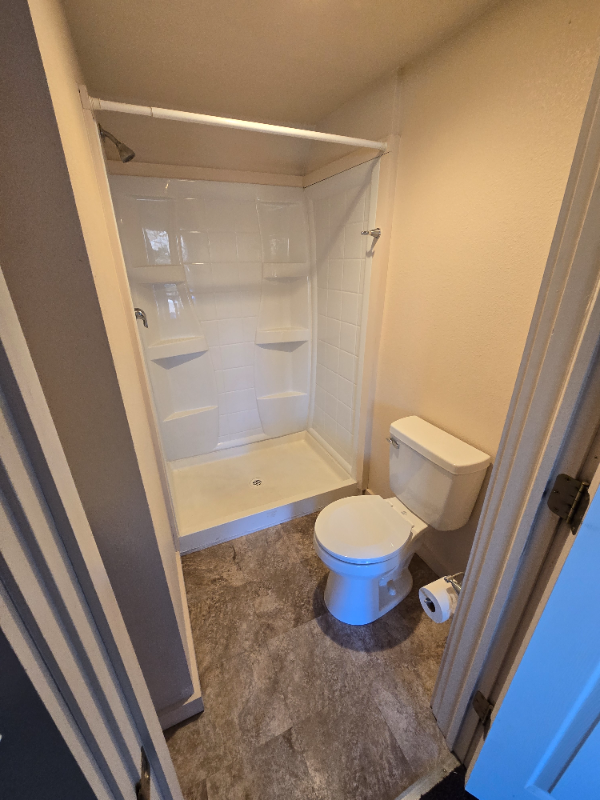 403 23rd St #1 - Photo 5 of 5