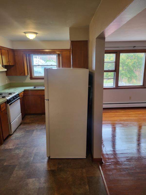 3409 Watson Boulevard #2 - Photo 3 of 5