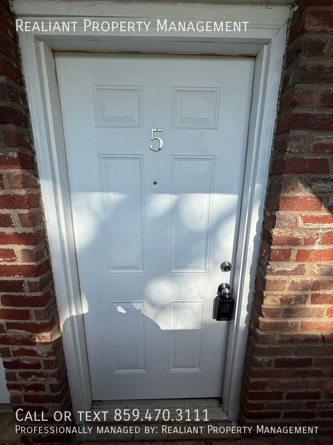 2021 Cambridge Drive #5