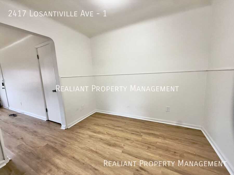 2417 Losantiville Ave #1 - Photo 4 of 8