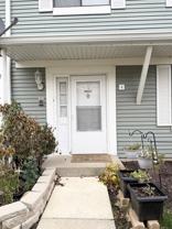 29w523 Winchester Circle South #4 - Photo 1 of 1