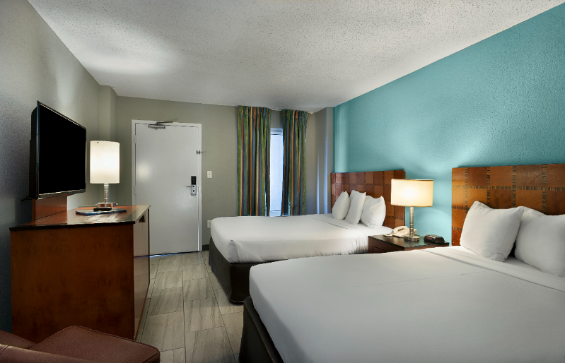 2913 S Ocean Blvd - Photo 3 of 16