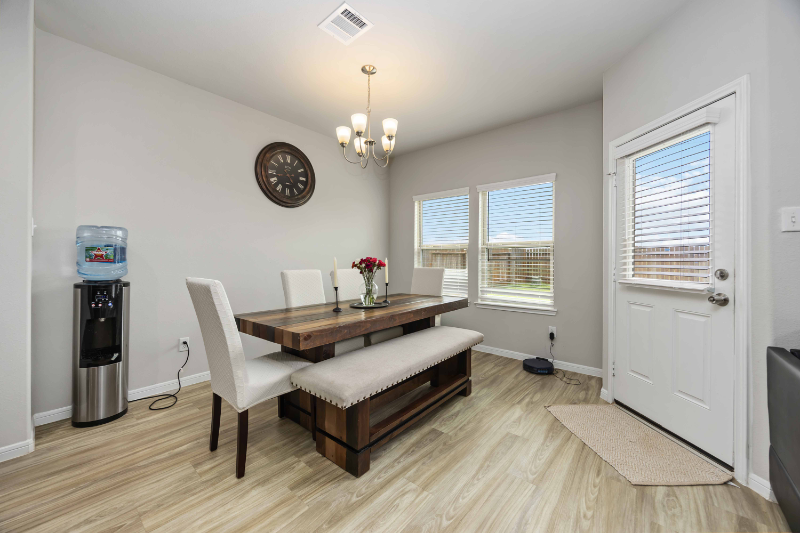 6526 Macroom Meadows Lane - Photo 4 of 19