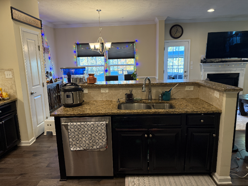 624 Edison Drive - Photo 6 of 20