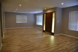 featured image of 1600 Main Street