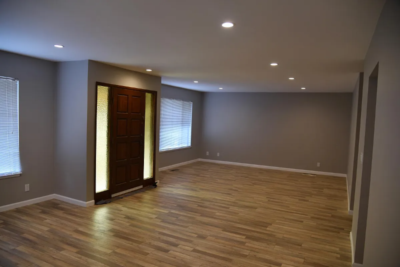 1600 Main Street - Photo 2 of 15