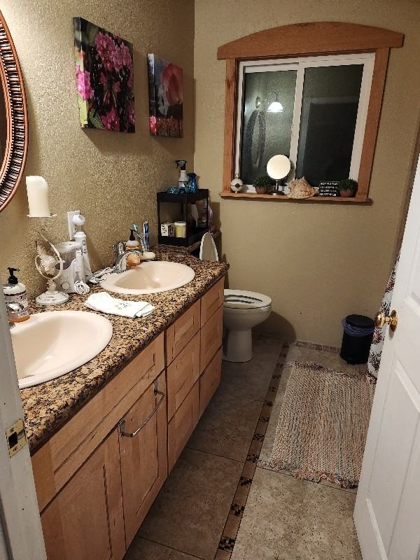 710 Catskill St - Photo 7 of 10