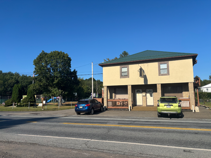 940 Center Street #7 - Photo 6 of 6