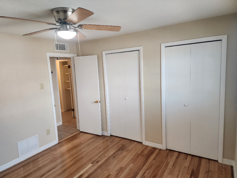 1414 Montana Avenue #6 - Photo 3 of 5
