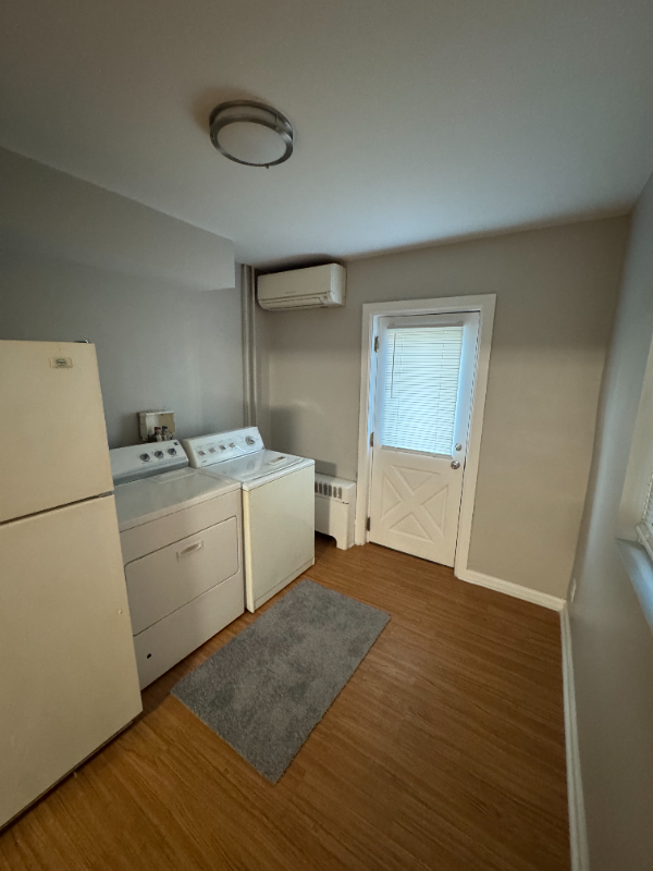 346 Massasoit Street - Photo 3 of 10