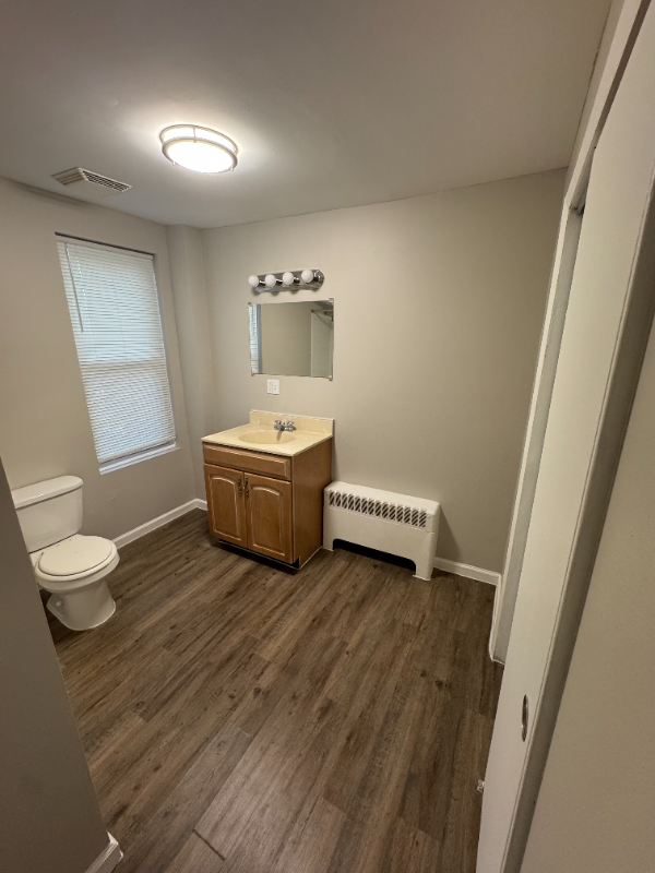 346 Massasoit Street - Photo 7 of 10