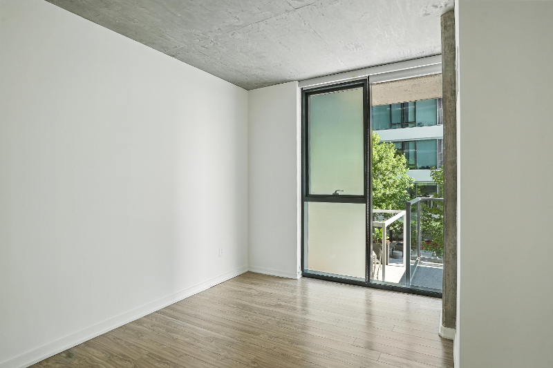 1313 S Wabash Ave - Photo 6 of 11