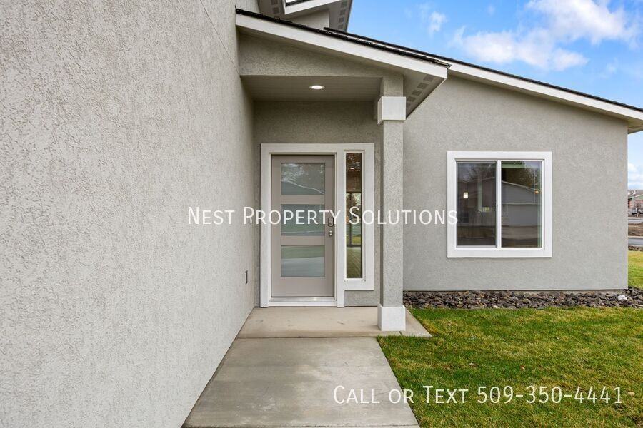 533 S Dorsing St - Photo 2 of 27